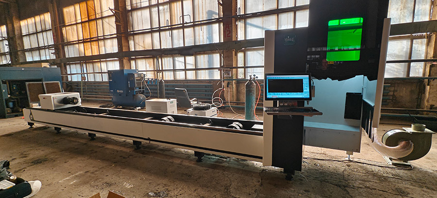 Запуск лазерного станка для резки труб F 3015 T 6 Запуск лазерного станка для резки труб F 3015 T 5 » 4